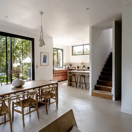 Pyla: Feel-good Family Home, 2 Min Walk From Vila *